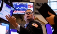 恒生科技指数涨超1%，小米集团涨超2%领涨成分股